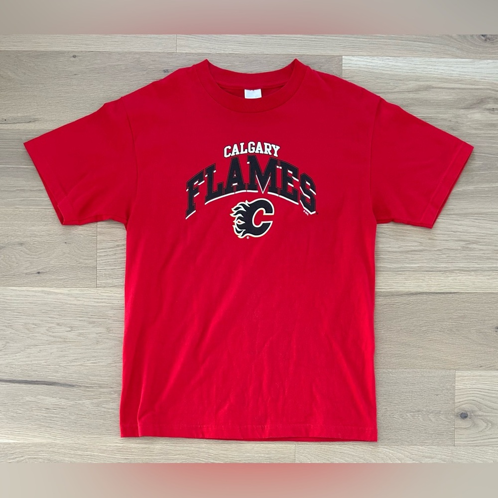 Vintage Bulletin Calgary Flames NHL Hockey T-Shirt
